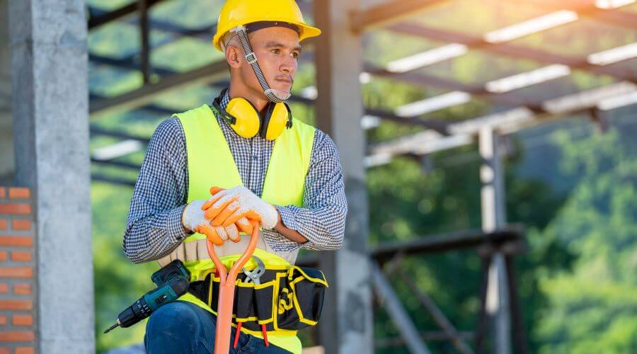 Professional gutter cleaning in Wellston, OK